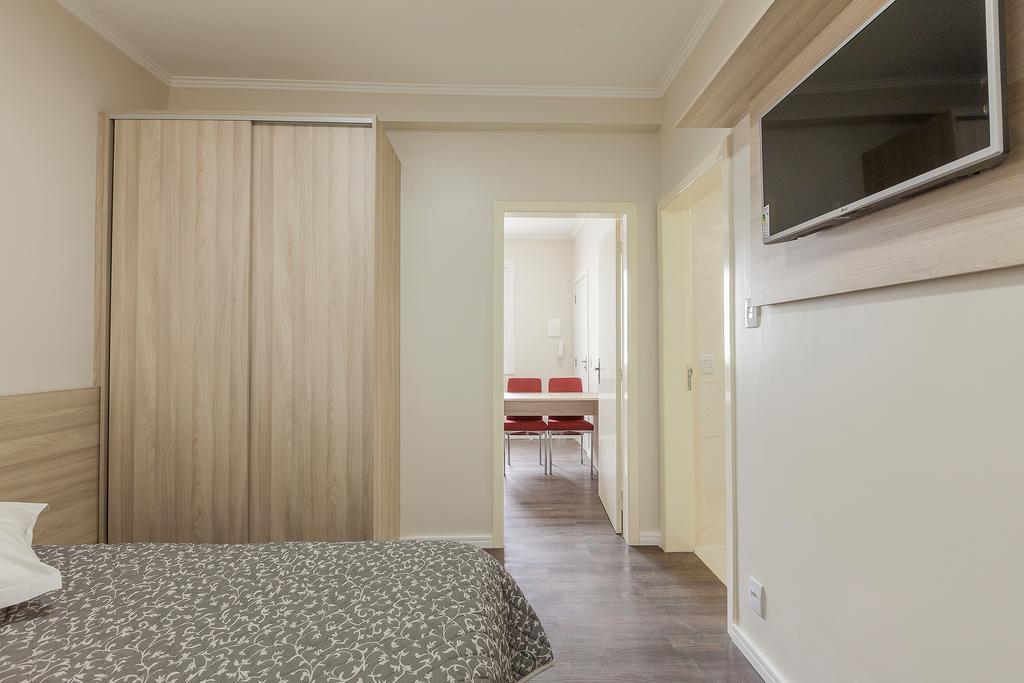Hotel Goncalves- Proximo A Santa Casa De פורטו אלגרה מראה חיצוני תמונה