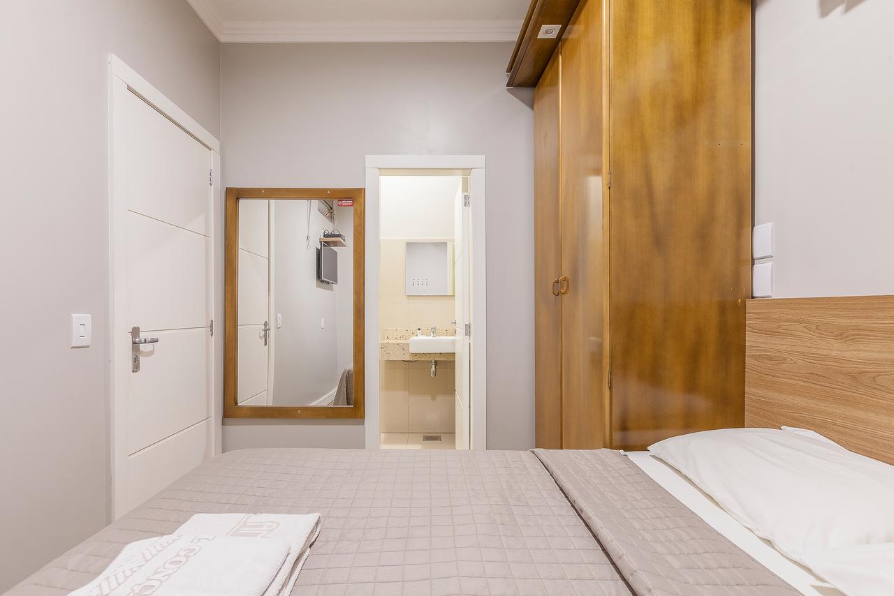 Hotel Goncalves- Proximo A Santa Casa De פורטו אלגרה מראה חיצוני תמונה